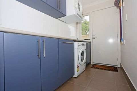 Relax At Falcon By The Bay - Accommodation Nelson Bay 2