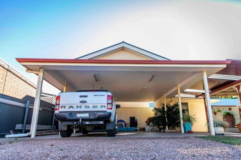 Resort On Morgan With Beautiful Private Pool, Pet Friendly - Accommodation Nelson Bay 1