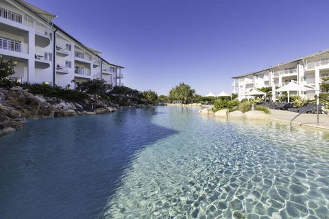 RESORT ON THE BEACH 1219/20 - Accommodation Nelson Bay 0
