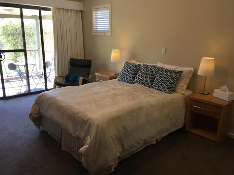 Rickaty On Blackwood - Nelsons Bay Accommodation 1