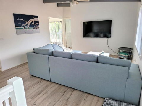 Riptide - Nelson Bay Accommodation.com 2