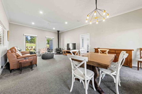 Riverbend Ranch - Accommodation Nelson Bay 1