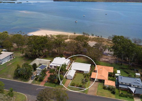 Riverside - Accommodation Nelson Bay 0