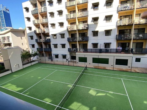 RIVERSIDE CITY VIEW PARKING NETFLIX WIFI WINE FREE - Accommodation Nelson Bay 3