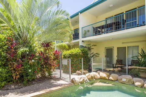 SAILS 9 Beachfront Getaway Horseshoe Bay - Accommodation Nelson Bay 2