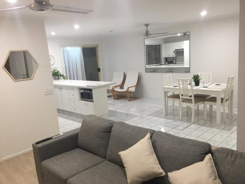 Robin Joy - Accommodation Nelson Bay 2