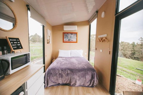 Rose Hill By Tiny Away - Accommodation Nelson Bay 2