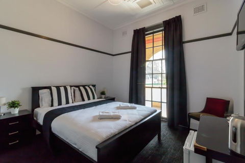 Royal Hotel Ryde - Accommodation Nelson Bay 0