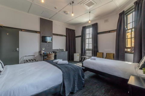 Royal Hotel Ryde - Accommodation Nelson Bay 3