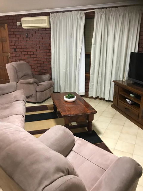 SA House - Accommodation Nelson Bay 3