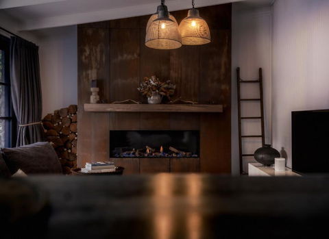 SABLE MAE Luxury Rustic Ranch - Accommodation Nelson Bay 2