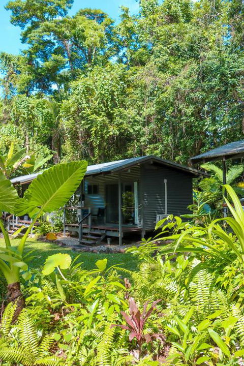 Safari Lodge - Accommodation Nelson Bay 0