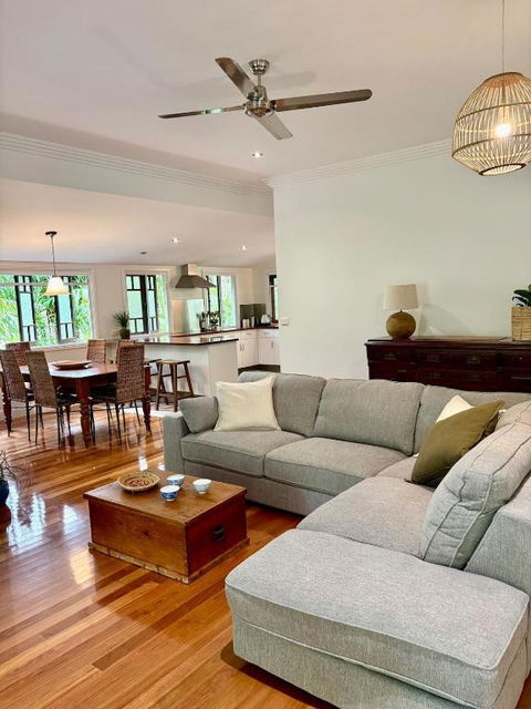 Sage House - Accommodation Nelson Bay 0