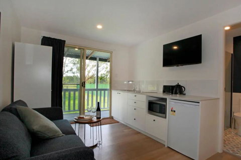 Sahara Trails Studio WiFi Air Conditioning Horse Riding And Much More - Accommodation Nelson Bay 1