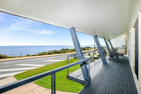 Salt - Aldinga Beach - C21 SouthCoast Holidays - Accommodation Nelson Bay 1