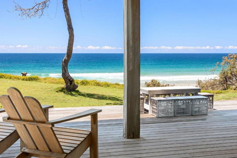 Saltwater Beach House - Accommodation Nelson Bay 0
