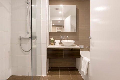 Saltwater Suites - Waterfront Apartments - Accommodation Nelson Bay 2