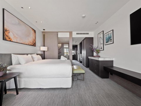 Samphire Chalet Peppermint - Accommodation Nelson Bay 1