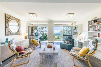 Sanctuary On Dutchies, 18 Gloucester Street - Water Views, Air Conditioning, WiFi And Close To Town with Accommodation Nelson Bay