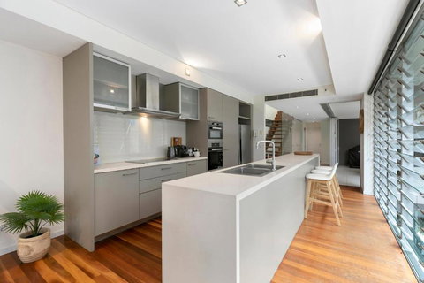 Sanctuary @ Sunshine - Accommodation Nelson Bay 3