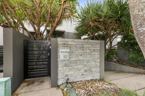 Sanctuary @ Sunshine - Accommodation Nelson Bay 1