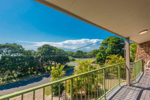 Sand Dunes - Accommodation Nelson Bay 3