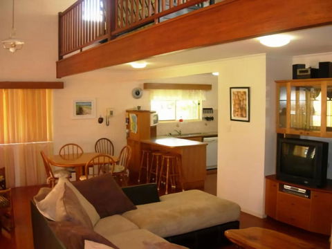 Sand Piper Cottage Rainbow Beach - Accommodation Nelson Bay 2