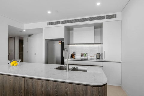 Sailview Escape - A Tranquil Marina Hideaway - Accommodation Nelson Bay 2