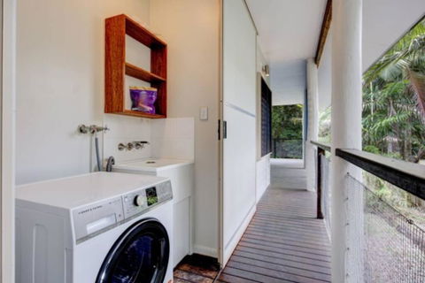 Sandalwood - Accommodation Nelson Bay 1