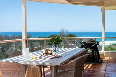 Sandrift Two - Oceanstays - Accommodation Nelson Bay 1