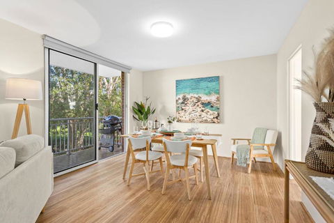 Sandy Feet - Accommodation Nelson Bay 2