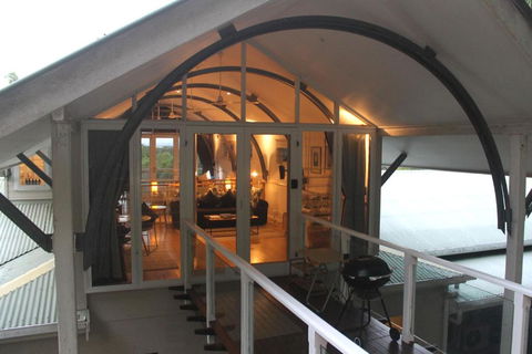 SEAVIEWS Oak Beach - Accommodation Nelson Bay 1