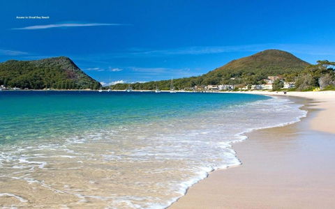 Shoal Bay Beach Waterfront - Accommodation Nelson Bay 1
