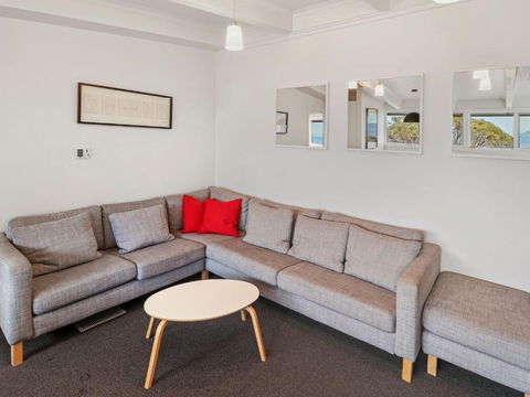 SKI View 4 - Accommodation Nelson Bay 2