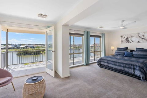 T2 12 Wentworth Pde Hindmarsh Island - No Linen Included - Accommodation Nelson Bay 0