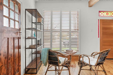 TARALGA TERRACES The Whitings Store - Accommodation Nelson Bay 2