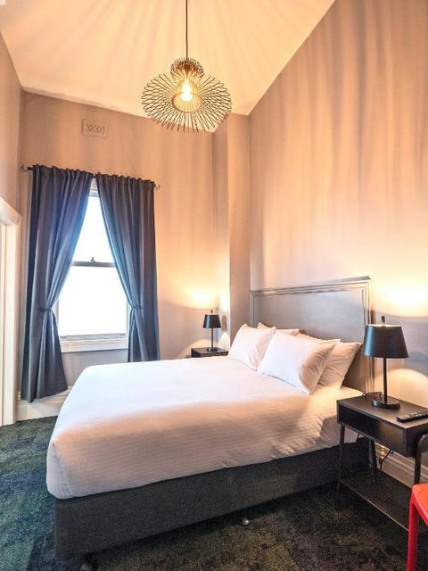 Telegraph Hotel Numurkah - Accommodation Nelson Bay 2