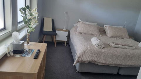 The Bend Abode - Nelsons Bay Accommodation 1