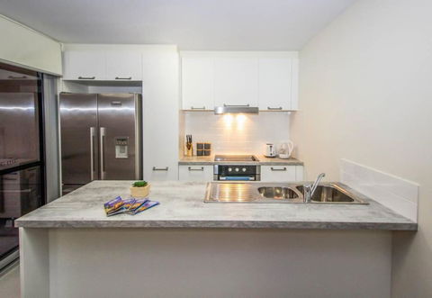 The Happy Delightful Place - Entire 2 Room Apartment - Nelsons Bay Accommodation 2