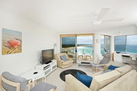 Beachpoint Unit 501 28 North Street