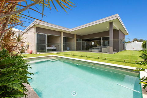 BEACHSIDE HAVEN - Accommodation Nelson Bay 0