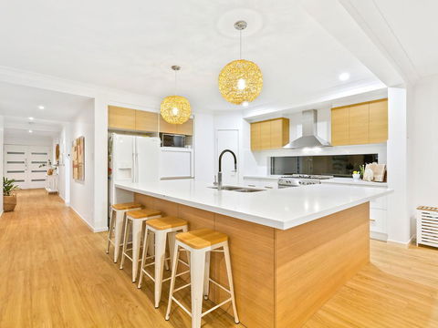 Beachside Holiday Escape - Accommodation Nelson Bay 3