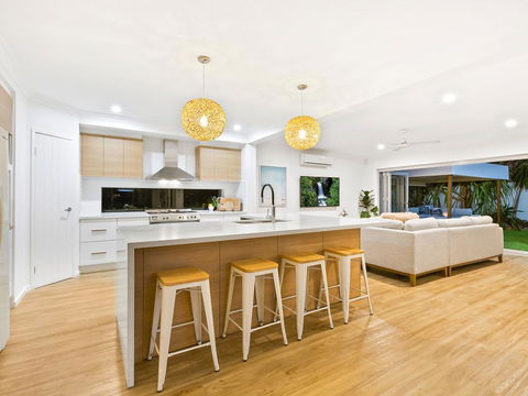 Beachside Holiday Escape - Accommodation Nelson Bay 2