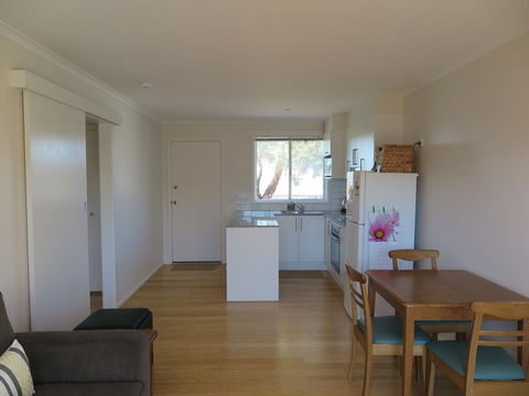 Beachside Rest - Accommodation Nelson Bay 2
