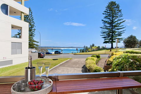 Beauty At The Beach - Modern Beachfront Apartment - Accommodation Nelson Bay 0