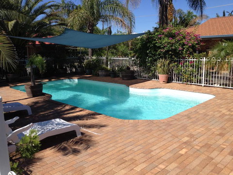 Bellview Motel - Nelsons Bay Accommodation 0