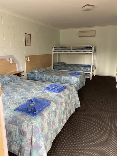 Bellview Motel - Nelsons Bay Accommodation 1