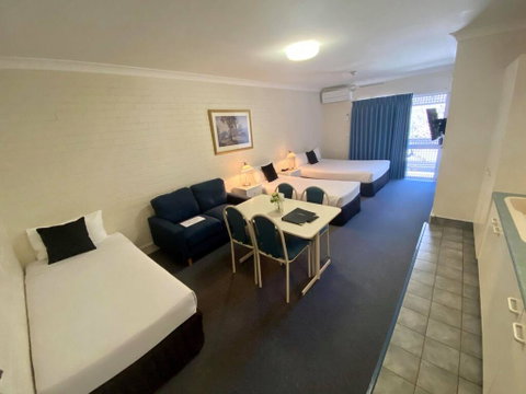 Benson Court Motel - Accommodation Nelson Bay 1