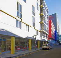 Bent St Apartments - Nelsons Bay Accommodation