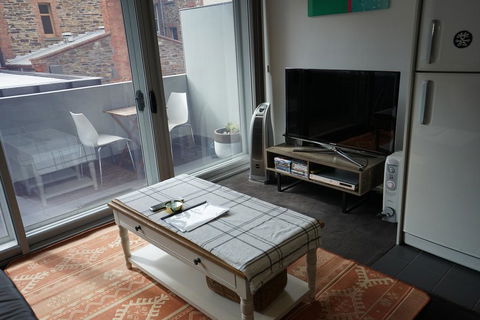 Bent St Apartments 2 - Nelsons Bay Accommodation 3